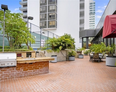 343 Pioneer Drive - Photo Thumbnail 33
