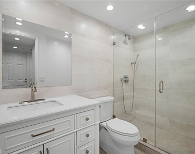 343 Pioneer Drive - Photo Thumbnail 27