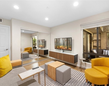 236 N Louise Street - Photo Thumbnail 21