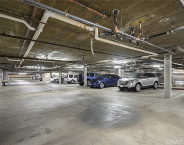 236 N Louise Street - Photo Thumbnail 30