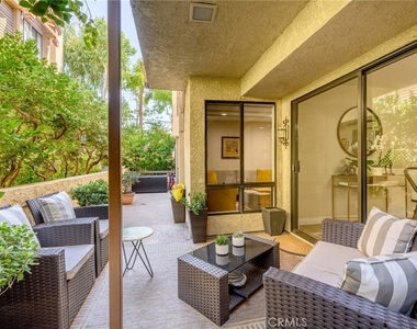 236 N Louise Street - Photo Thumbnail 23