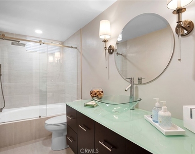 236 N Louise Street - Photo Thumbnail 22