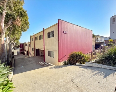 810 E Grand Ave - Photo Thumbnail 22