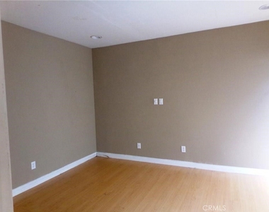 81 Seton - Photo Thumbnail 13