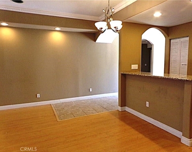 81 Seton - Photo Thumbnail 9