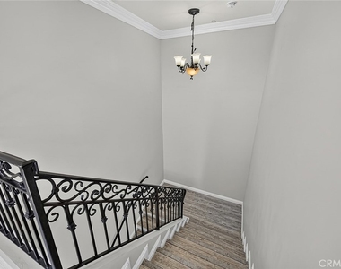 7923 Ledge Ave - Photo Thumbnail 21