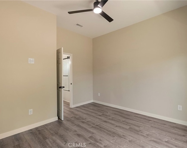 1732 E Ruddock - Photo Thumbnail 12