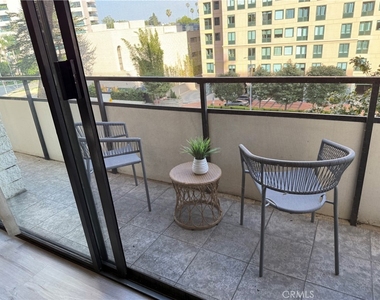 10535 Wilshire - Photo Thumbnail 7