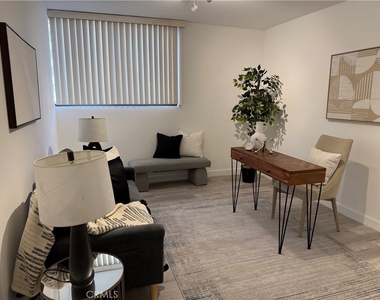 10535 Wilshire - Photo Thumbnail 12