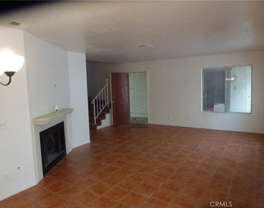 1211 S Palmetto Avenue - Photo Thumbnail 4