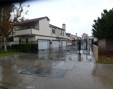 1211 S Palmetto Avenue - Photo Thumbnail 1