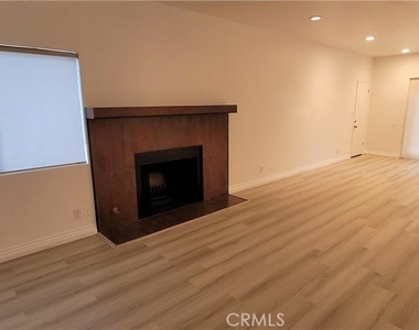 23310 Weller Place - Photo Thumbnail 5
