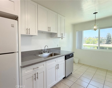 1301 S Atlantic Boulevard - Photo Thumbnail 14