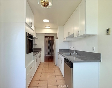 1301 S Atlantic Boulevard - Photo Thumbnail 12