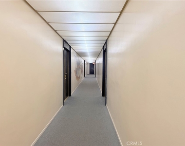 1301 S Atlantic Boulevard - Photo Thumbnail 4