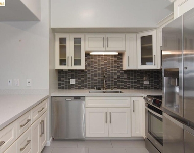 6363 Christie Ave - Photo Thumbnail 3