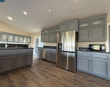 14630 Saints Croy Rd - Photo Thumbnail 2