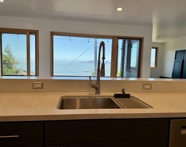 517 Golden Gate Ave - Photo Thumbnail 7