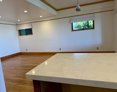 517 Golden Gate Ave - Photo Thumbnail 11