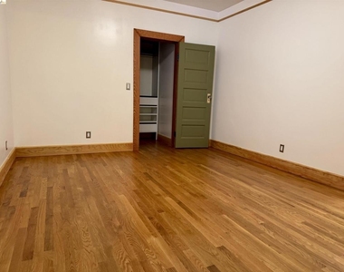517 Golden Gate Ave - Photo Thumbnail 13