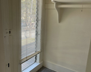 1042 2nd Street - Photo Thumbnail 15