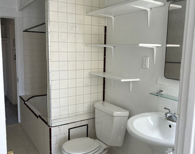 1042 2nd Street - Photo Thumbnail 23