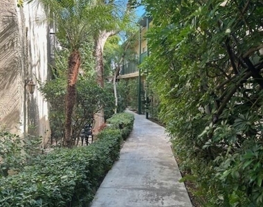 10540 Balboa Boulevard - Photo Thumbnail 3