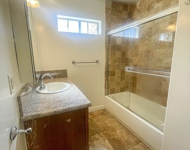12612 Hatteras Street - Photo Thumbnail 10