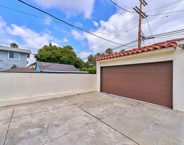 1120 S Plymouth Boulevard - Photo Thumbnail 31