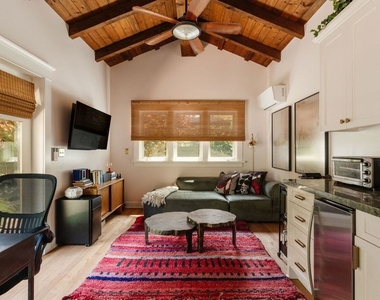 1951 Canyon Drive - Photo Thumbnail 25