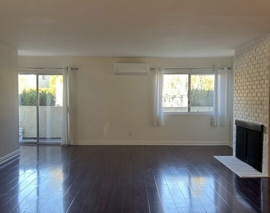 2452 Chelsea Place - Photo Thumbnail 8