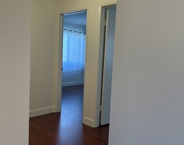 2452 Chelsea Place - Photo Thumbnail 10