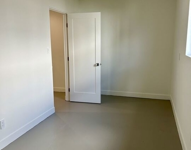 3417 Chadwick Drive - Photo Thumbnail 18