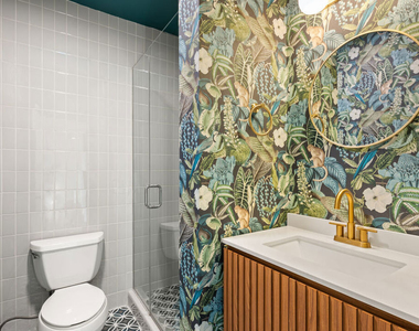 2065 Kew Drive - Photo Thumbnail 12