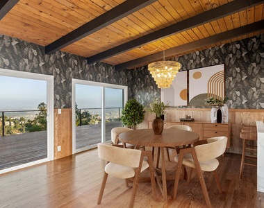 2065 Kew Drive - Photo Thumbnail 3