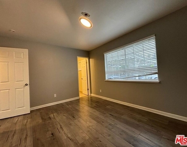 13047 Macneil Street - Photo Thumbnail 19