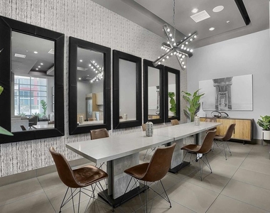 424 15th St - Photo Thumbnail 21