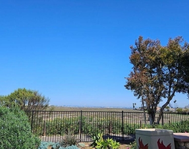 501 Turnstone Ln - Photo Thumbnail 9