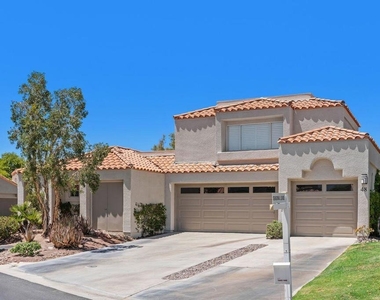 48 Pebble Beach Drive - Photo Thumbnail 5