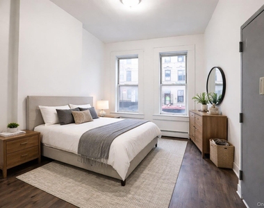 72-08 Forest Avenue - Photo Thumbnail 8