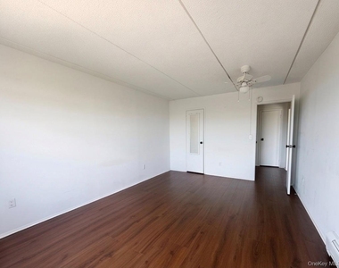 35 Park Avenue - Photo Thumbnail 11