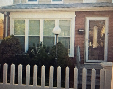 114-36 194 - Photo Thumbnail 2