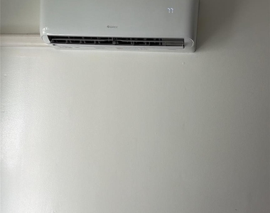 172 Jules Drive - Photo Thumbnail 1