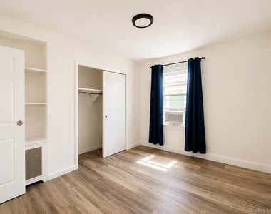 83 Lyon Place - Photo Thumbnail 9