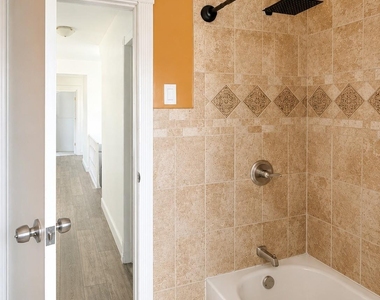 83 Lyon Place - Photo Thumbnail 15