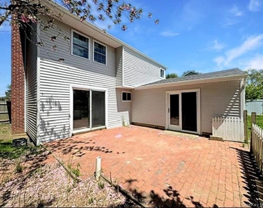 342 Versa Place - Photo Thumbnail 13