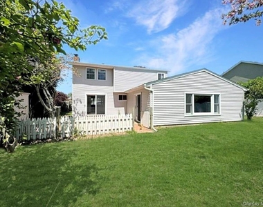 342 Versa Place - Photo Thumbnail 1