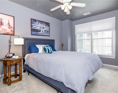 7 Hopkins Lane - Photo Thumbnail 14