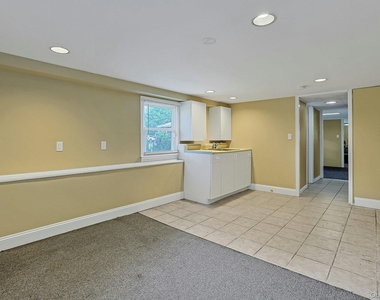 24 Grover Avenue - Photo Thumbnail 24