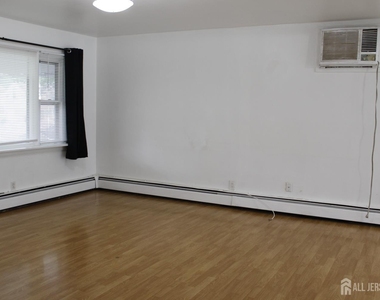 82 Washington Avenue - Photo Thumbnail 17